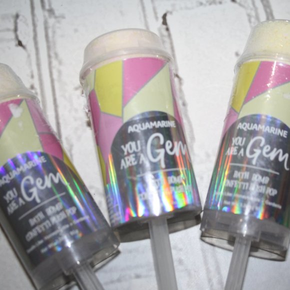 💎🛁 Aquamarine Bath Bombs · Pushpop Set of 3 🛁💎 - Picture 2 of 6